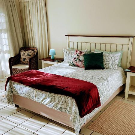 Sheilan House Hotel Port Alfred Ngoại thất bức ảnh